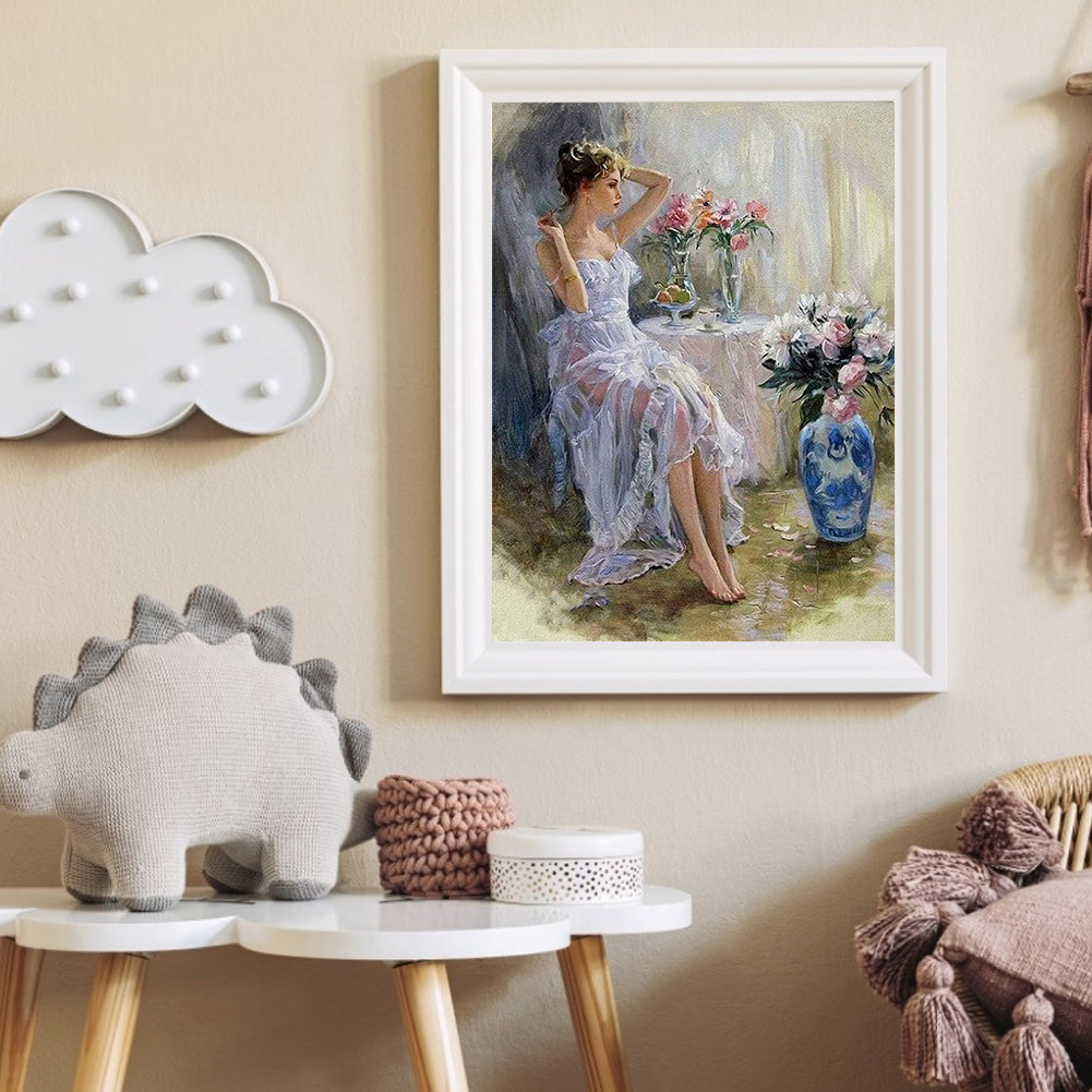 Elegant Woman - Full Round Drill Diamond Painting 40*50CM