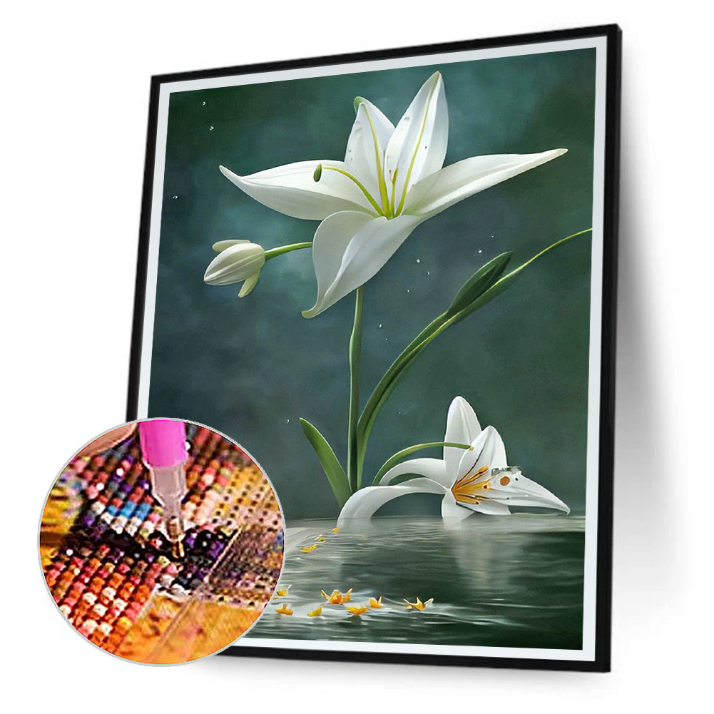 White Lily - Full Round Drill Diamond Painting 30*40CM