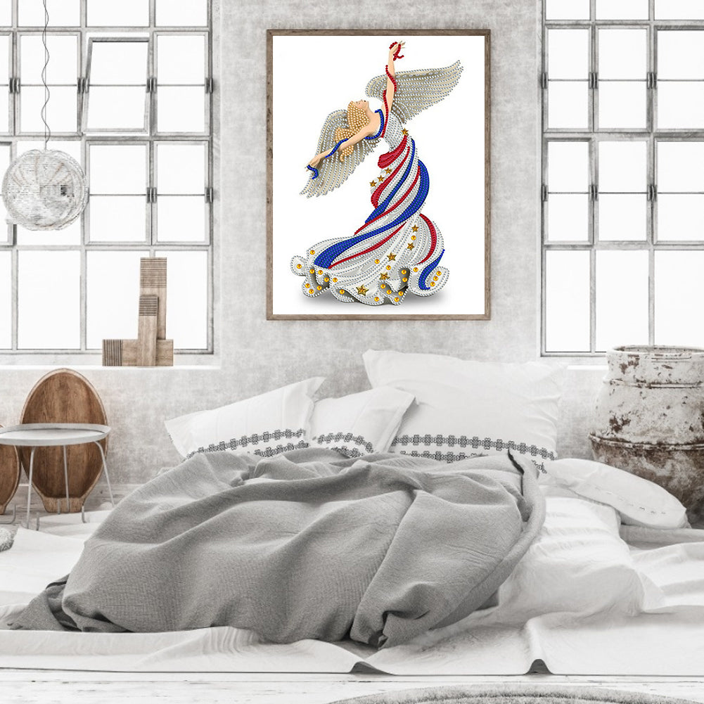 Elegant Lady - Special Shaped Drill Diamond Painting 30*40CM