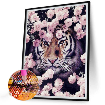 Tiger In Cherry Blossom - Full Square Drill Diamond Painting 40*50CM