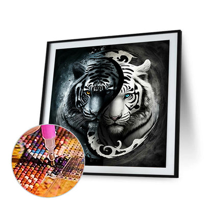 Black And White Tiger Yin And Yang - Full Round Drill Diamond Painting 50*50CM