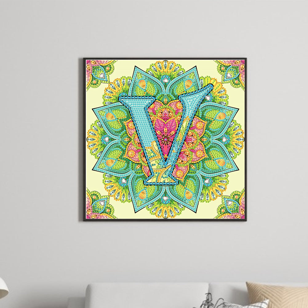 V Letter Mandala - Special Shaped Drill Diamond Painting 30*30CM