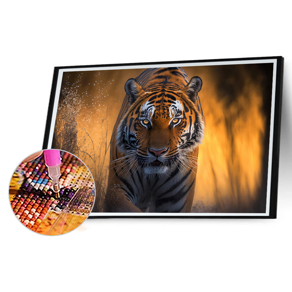 Tiger Approaching - Full Round Drill Diamond Painting 40*60CM