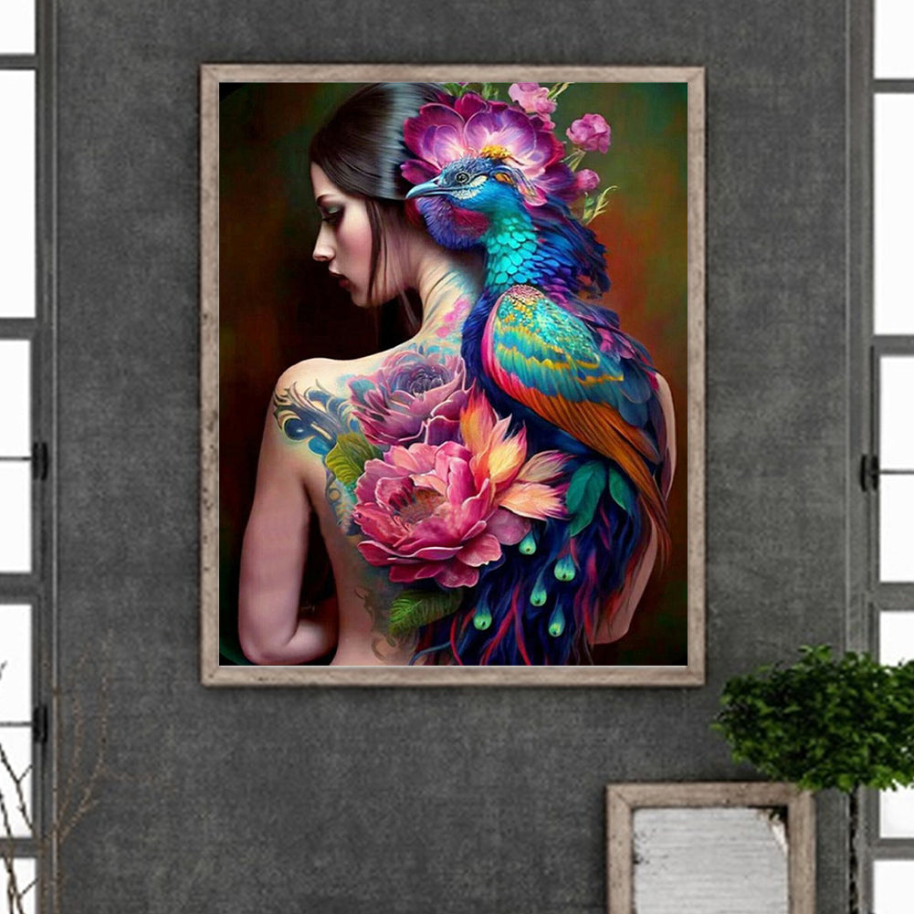 Peacock Girl - Full Round Drill Diamond Painting 40*50CM