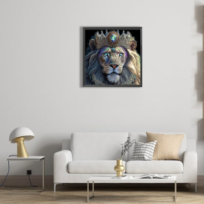 Crowned Lion - Full Round Drill Diamond Painting 30*30CM