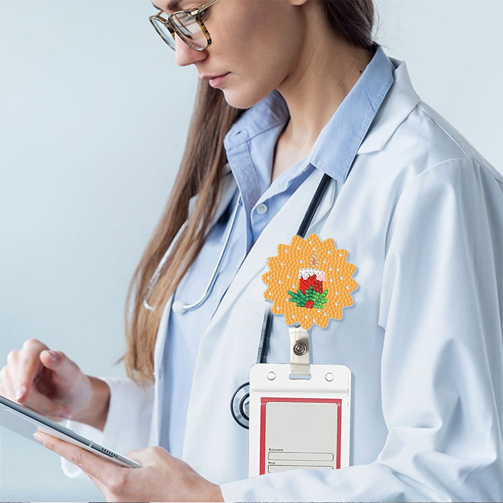 Cute Badge Clip Cartoon ID Card Holders Owl Badge Holder for Office Doctor Nurse