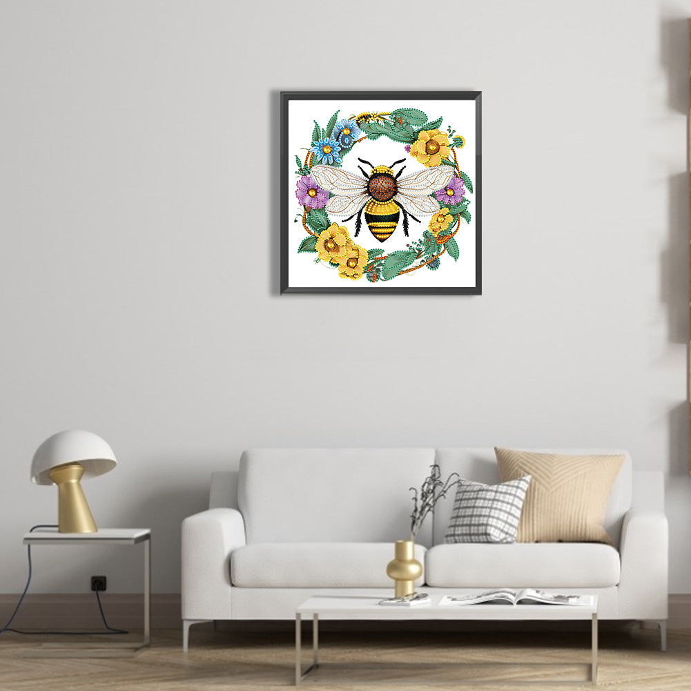 Little Bee - Special Shaped Drill Diamond Painting 30*30CM